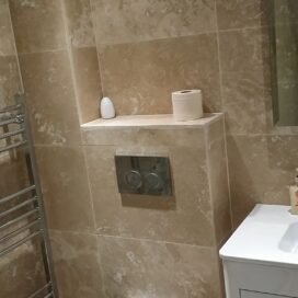 A1 Group - Urban-Style Shower Suite – High Street, Edinburgh
