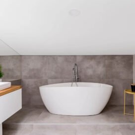 A1 Group - Attic Bathroom – Buckingham Terrace, Edinburgh